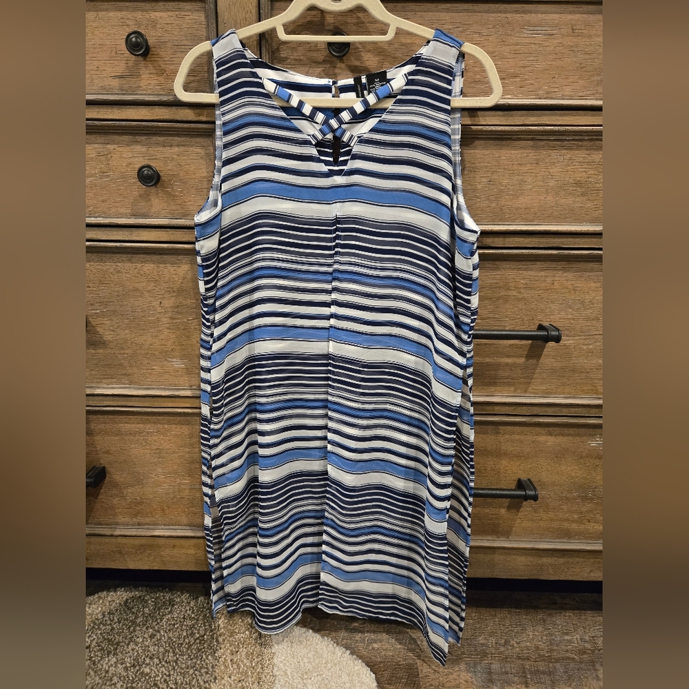 New Directions chiffon overlay tunic top, medium